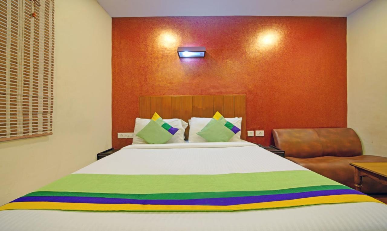 Treebo Trend Lake View Park T Nagar Chennai Exterior photo