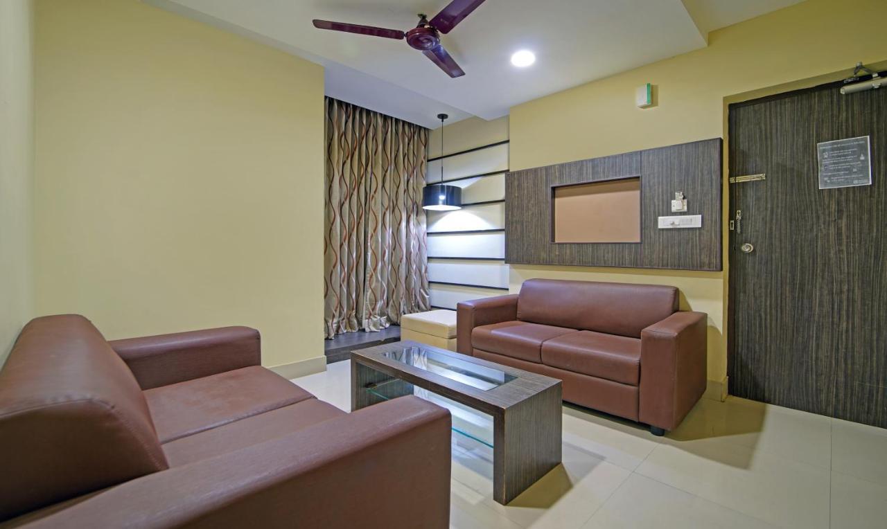 Treebo Trend Lake View Park T Nagar Chennai Exterior photo