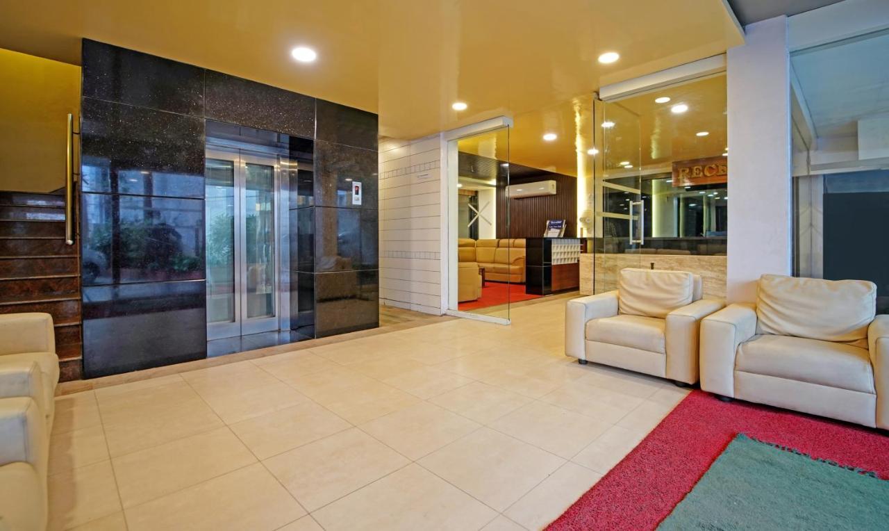 Treebo Trend Lake View Park T Nagar Chennai Exterior photo